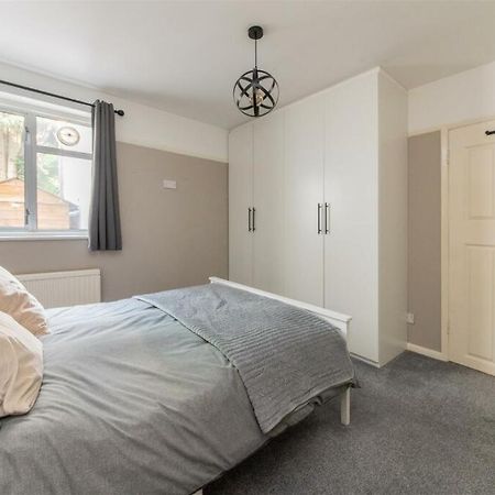 Apartmán Vibrant & Stylish Mill Hill East Pad Hendon Exteriér fotografie